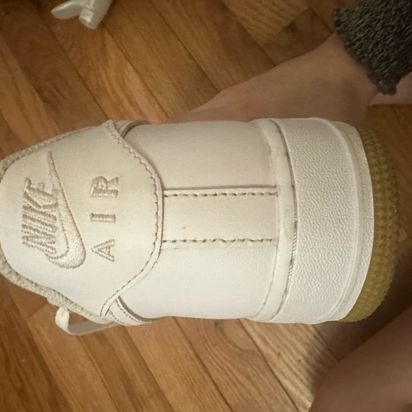 Nike Air Force 1 07 - Picture 12 of 14